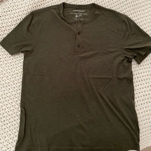 Banana Republic Henley